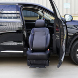 HAVAL H6 welcab car Passenger Independent passenger seat lift-up model disabled car
